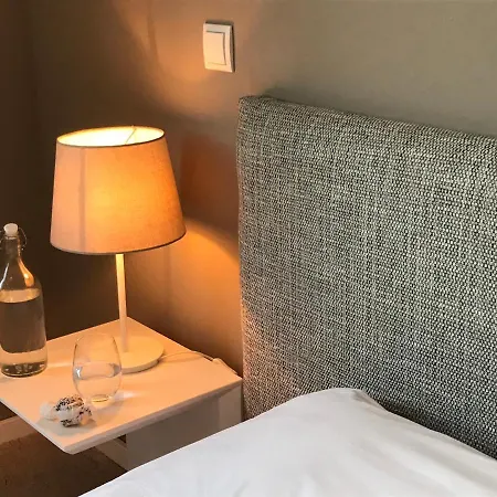 L'auf Der Tomm بيت ضيافة